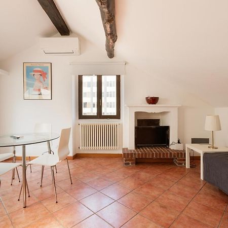 Corso Como Balcony Apartment Milan Exterior photo