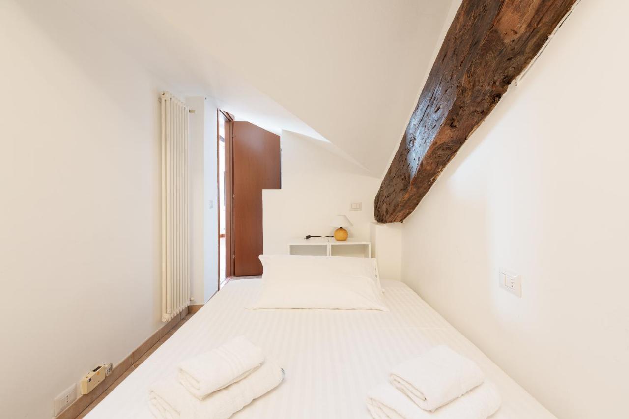 Corso Como Balcony Apartment Milan Exterior photo