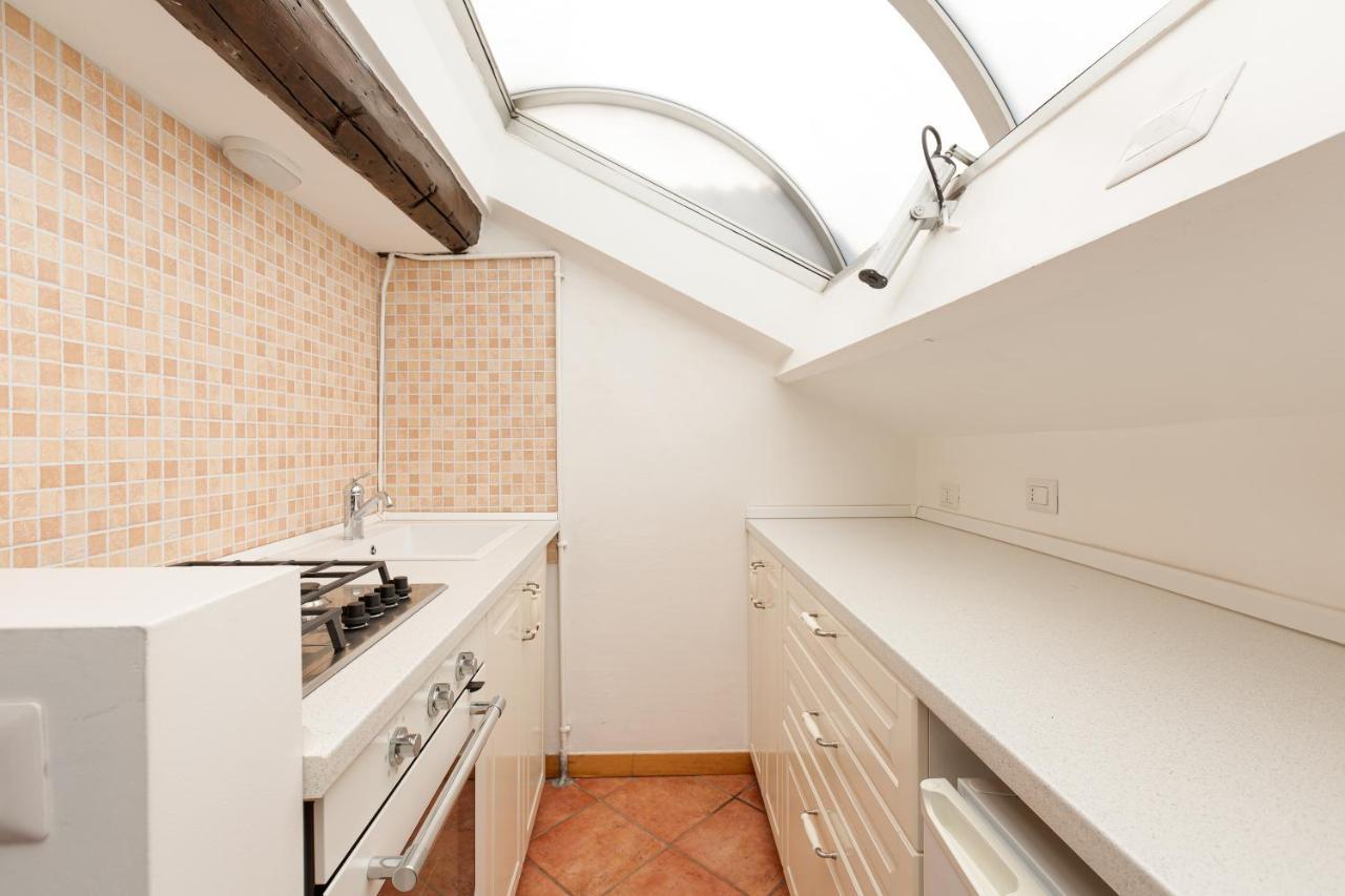 Corso Como Balcony Apartment Milan Exterior photo