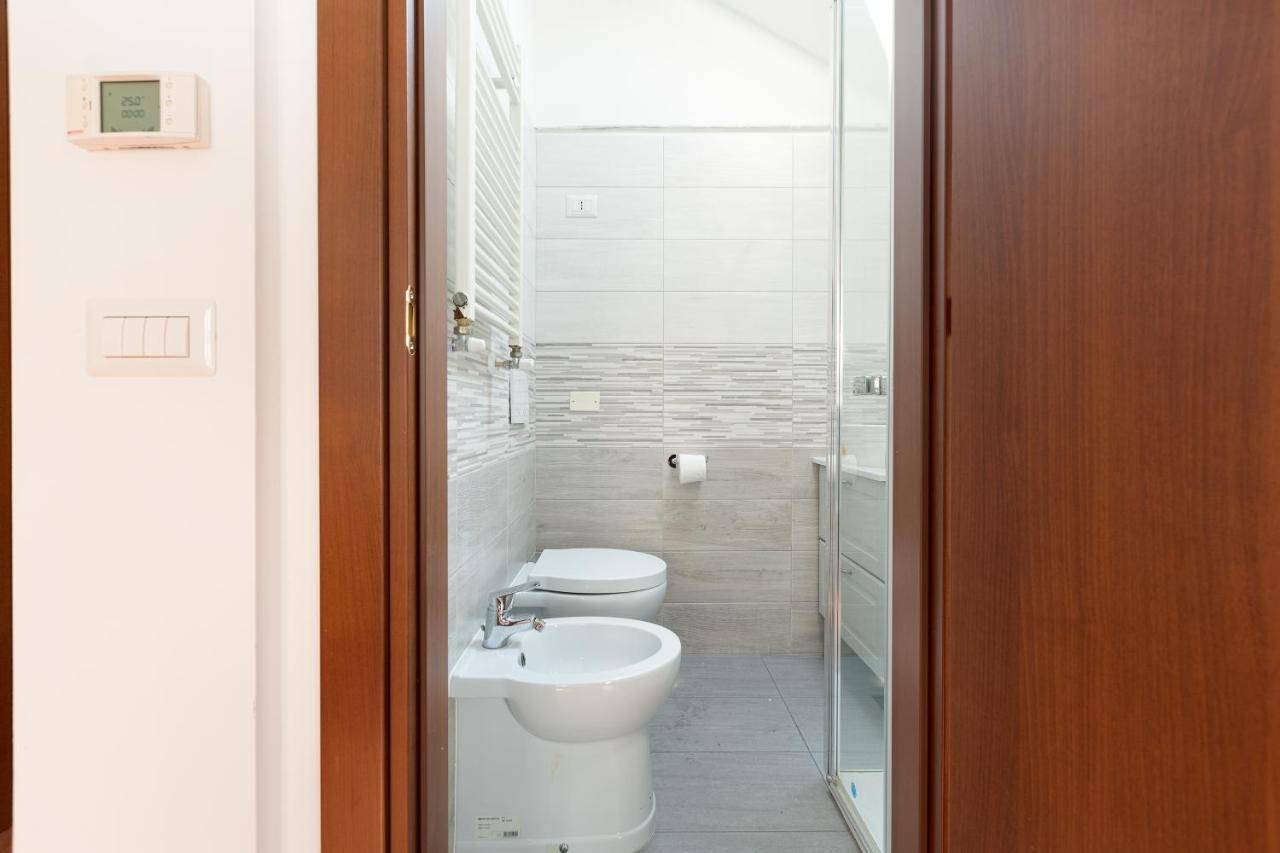 Corso Como Balcony Apartment Milan Exterior photo